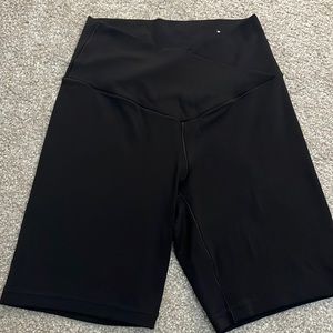 AERIE OFFLINE Real Me Crossover 7" Bike Short